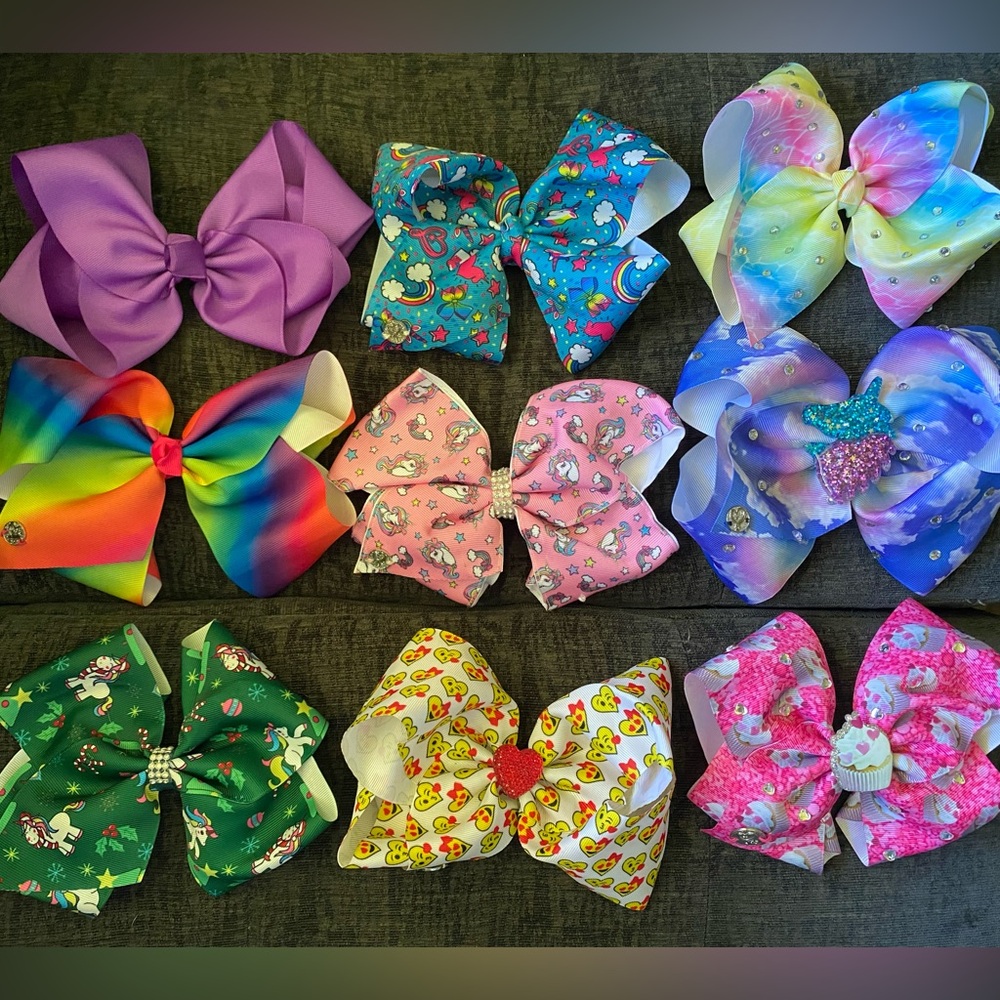 JoJo Bows